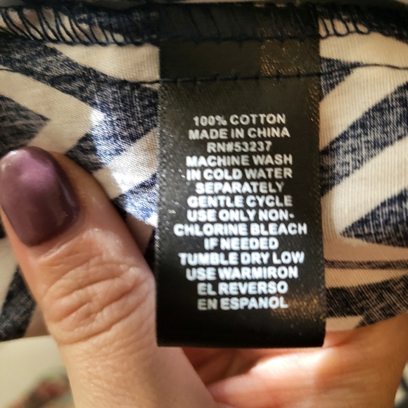 Chevron navy and white wrap dress - Picture 4 of 5